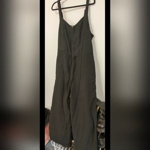 Old Navy Black Jumpsuit, Flowy With No Stretch, Ties At Waist, Size XXL